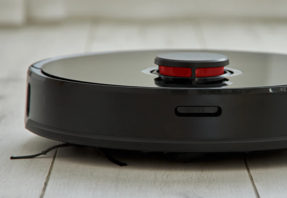 robot vacuum cleaner hardwood floor